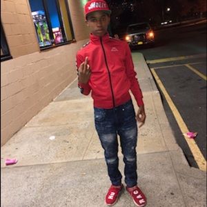 Meet your Posher, Ty